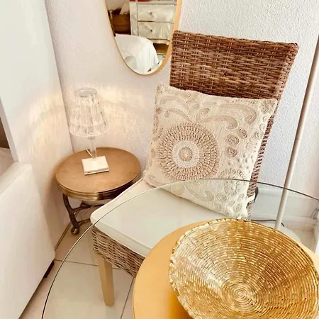 Apartment Eden